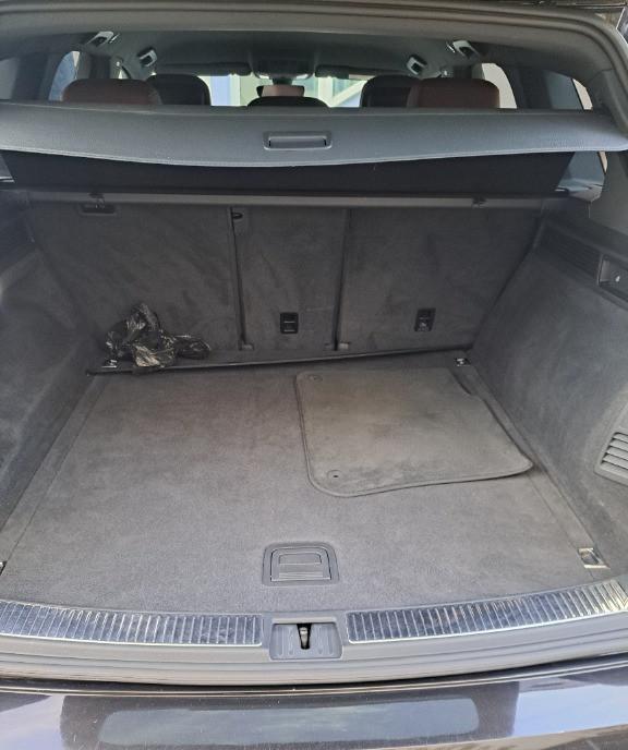 Volkswagen Taureg R-Line 3 0 V6 TDI 4 Motion-Automata 36 000 eur