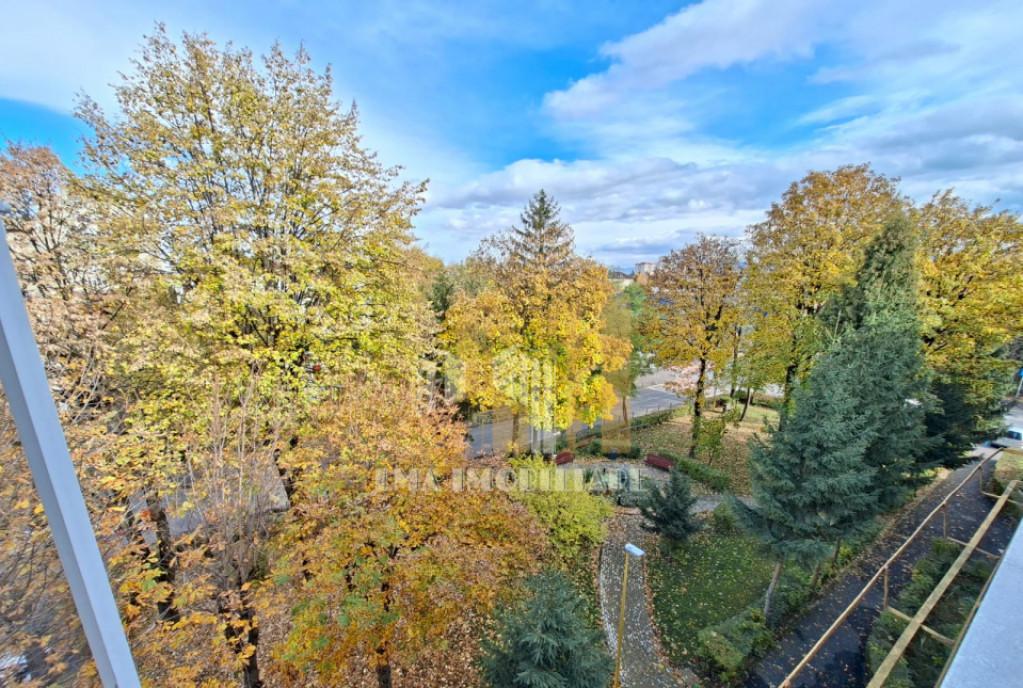 Apartament semidecomandat Astra Brasov