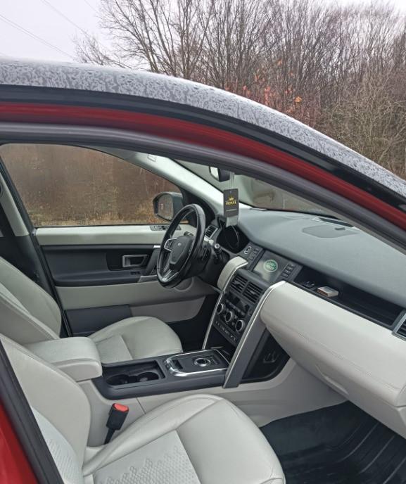 Land rover discoveri 18 999 eur