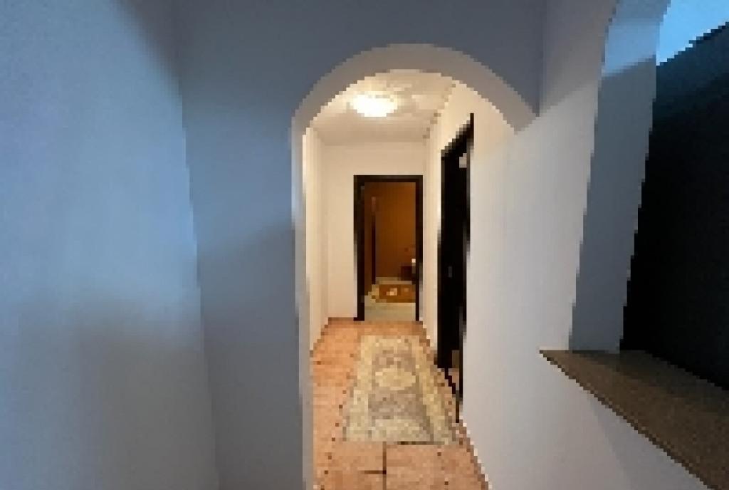 Inchiriez apartament 3 camere Tomis nord peco omv