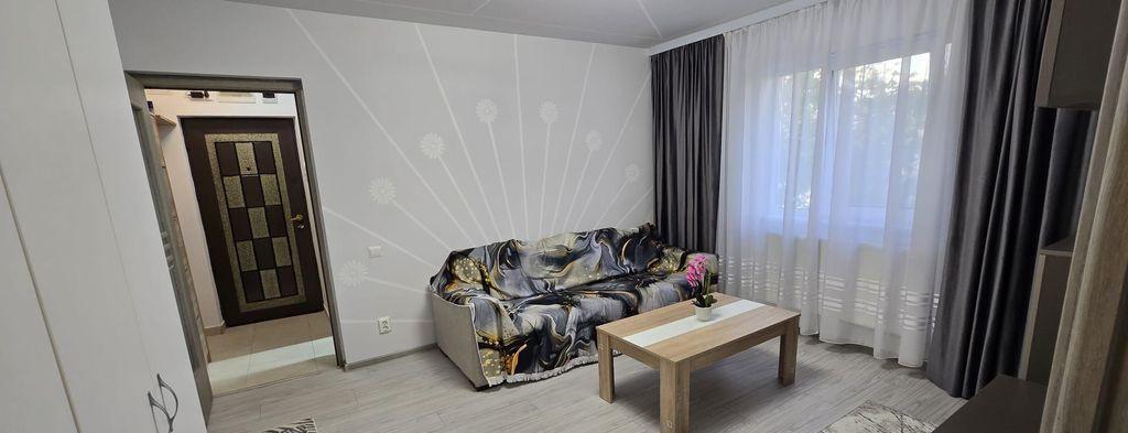 2 Camere Etaj in termediar - Mobilat si Utilat