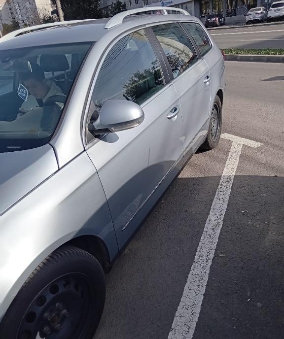 Passat b6 motor 2 0 BMP 2 400 eur