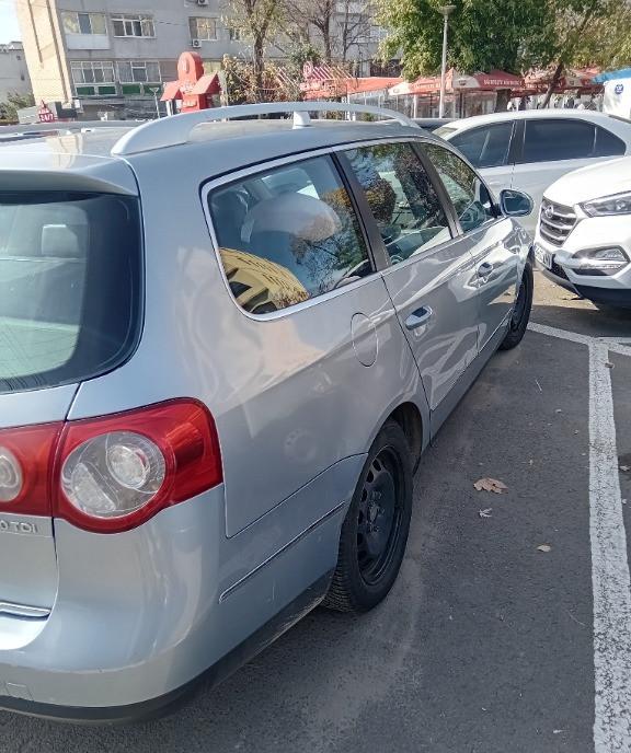 Passat b6 motor 2 0 BMP 2 400 eur