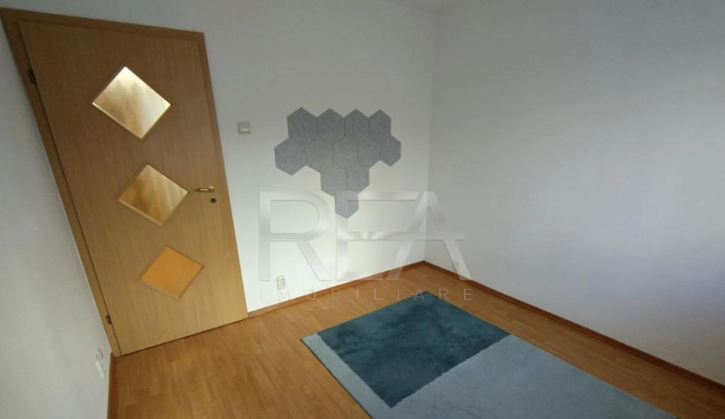 3 camere cu garaj 15mp decomandat Parc Drumul Taberei