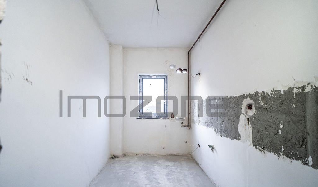 Ap 2 cam dec 56 mp Terasa acoperita 43 mp Pod