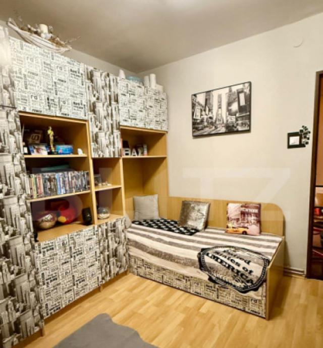 Apartament cu 3 camere 57 mp zona Dambu