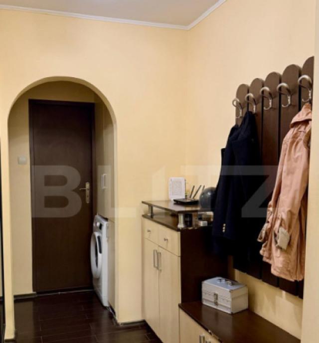 Apartament cu 3 camere 57 mp zona Dambu