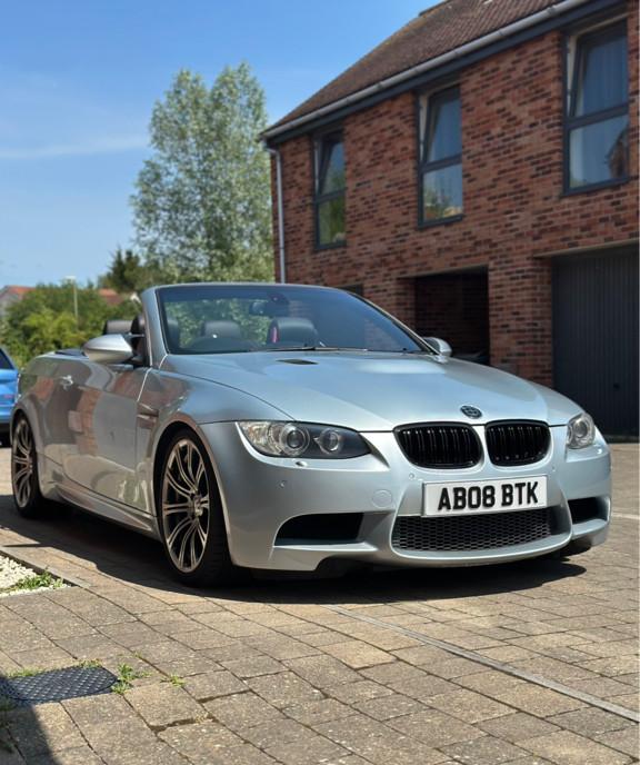 BMW M3 E93 DCT 421 cp an 2008 25 000 eur