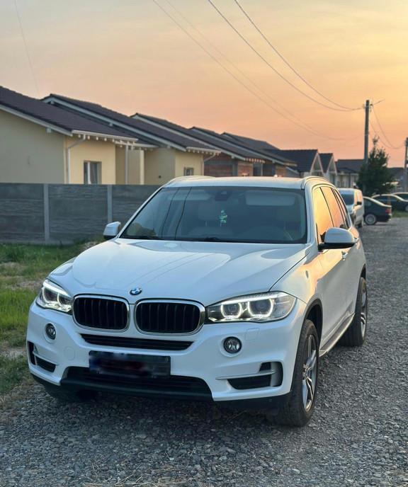 Bmw x5 2 0d 231cp 19 999 eur
