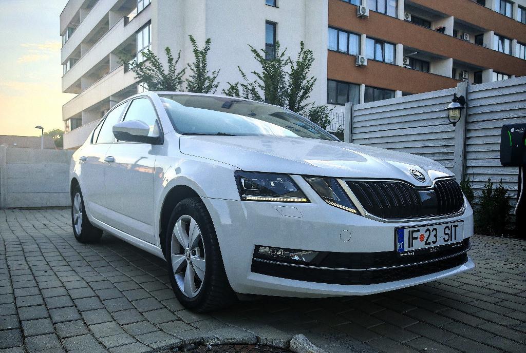 Scaron koda Octavia 3 FL 2 0 TDI 150 CP MT6 2020 LED Unic proprietar 16 500 eur