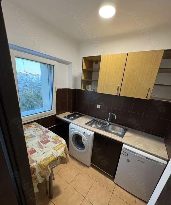 Garsoniera cocheta National Arena 27 mp Etaj 7 10