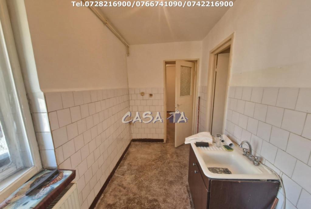 Apartament 2 camere situat in Targu Jiu Str Zambilelor