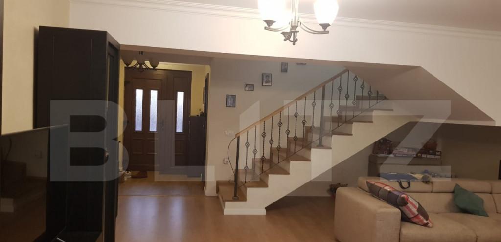 Casa deosebita in Cocosesti