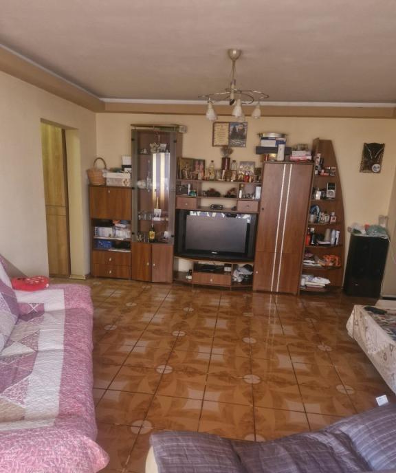 Apartament 2 camere Brosteni