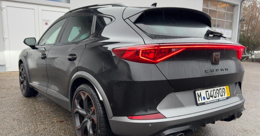 Cupra Formentor VZ 310Cp/ camere 360/ Trapa/ ACC/ extra mega FULL 27 900 eur