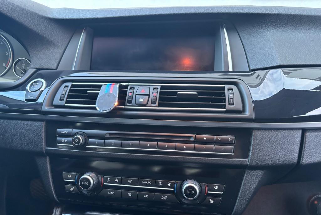 Proprietar - BMW Seria 5 525d xDrive AT 17 900 eur