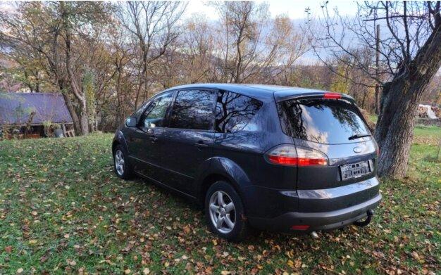 Ford S-Max 2010