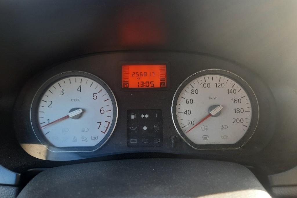 dacia logan pachet prestige 3 300 lei