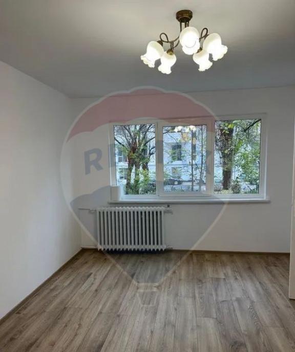 Apartament cu 2 camere de inchiriat in zona Craiovita Noua