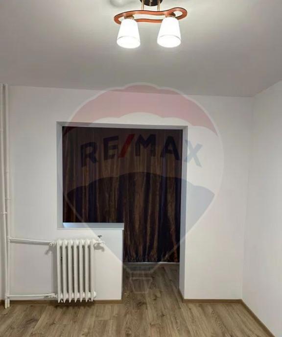 Apartament cu 2 camere de inchiriat in zona Craiovita Noua