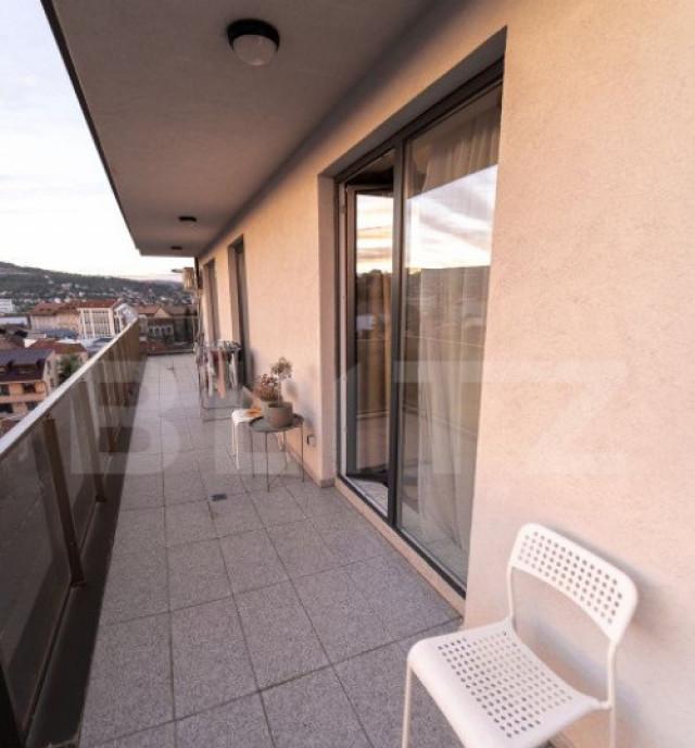 Penthouse 3 camere 85mp terasa 2 parcari zona Horea