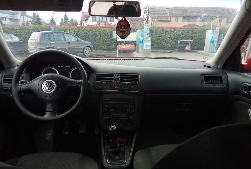 Volkswagen Bora bull 1 6 bull an 2000 1 299 eur