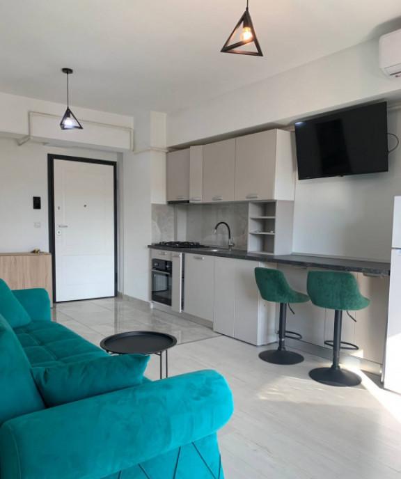 Inchiriez ap 3 camere - Copou Iasi langa Negruzzi Uaic