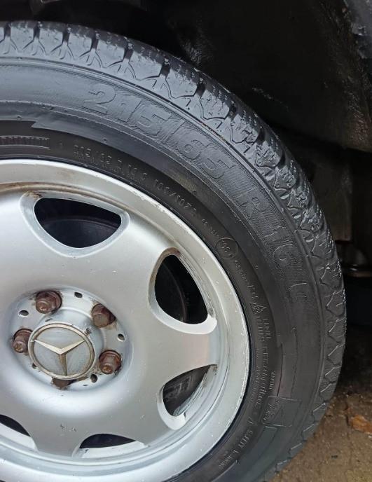 Autoutilitare piese auto 100 lei