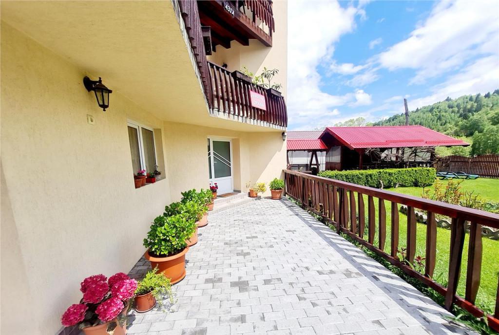 Tu 3D Pensiune rezidential in areal pretios Moieciu Bran