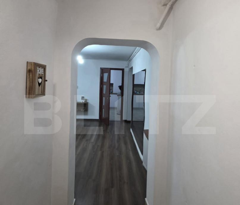 Apartament 3 camere 74 mp zona Micro 5