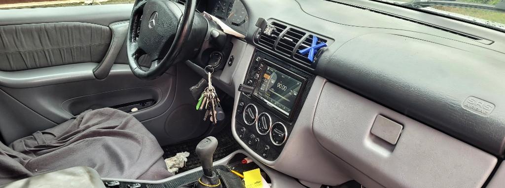 ML270 cdi4x4 Man 3 999 eur