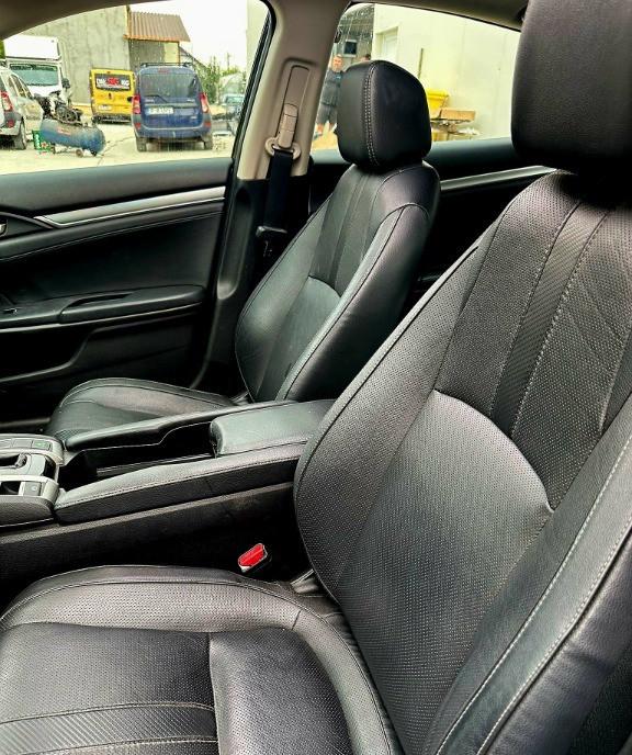 Honda Civic X Sedan 2017 1 5vtec automata 14 200 eur