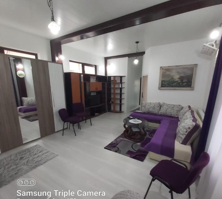 Apartament 2 camere la casa zona garii