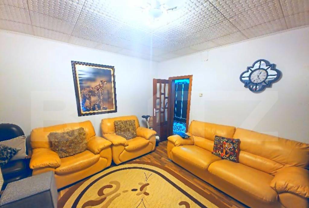 Apartament 3 camere decomandat o complet utilat mobilat