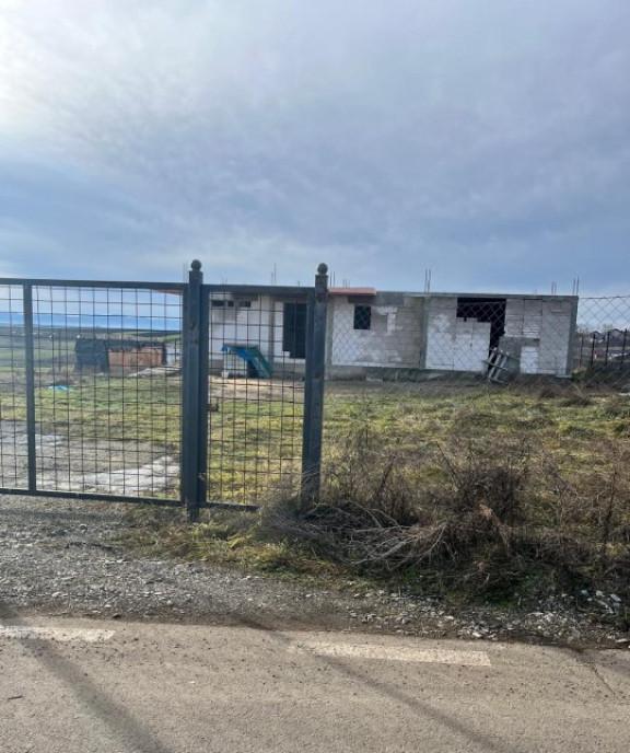 Apartament 3 camere decomandat o complet utilat mobilat