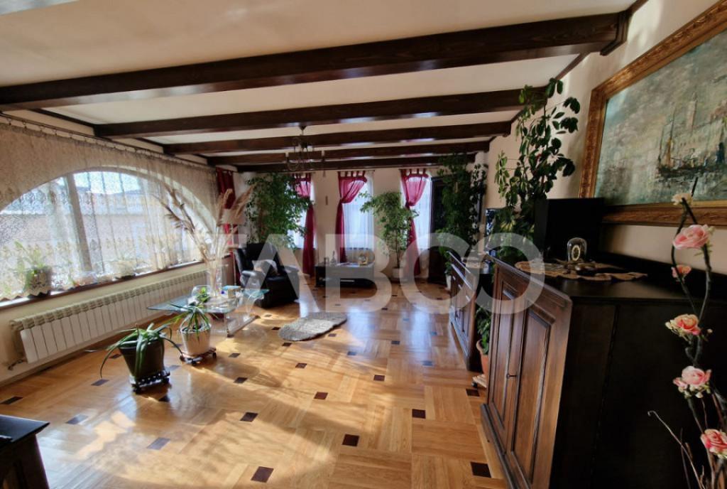 Casa de vanzare 130mpu cu teren 560mp terasa Sel