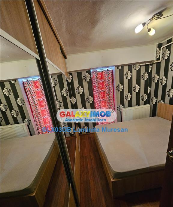 Garsoniera decomandata Targoviste Calea Bucuresti