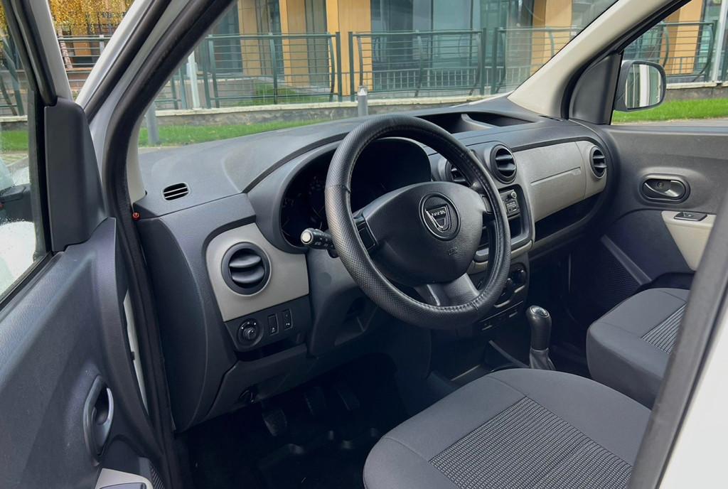 Dacia Dokker An Fabricatie 2017 Euro 6 3 950 eur