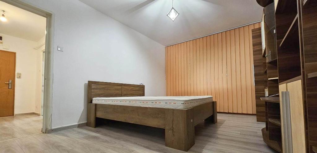 Apartament 1 camera D Podul de Fier