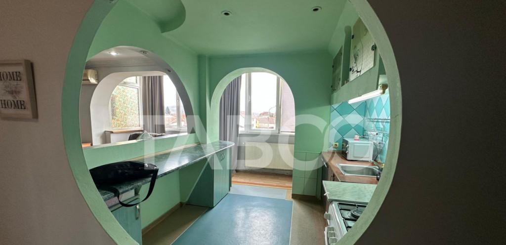 Apartament 3 camere 72 mpu 2 balcoane etaj intermediar Terez