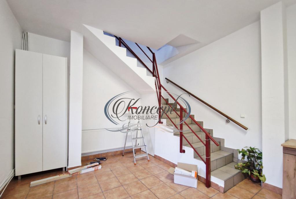 Spatiu de birouri compartimentat in casa P E zona Grigoresc