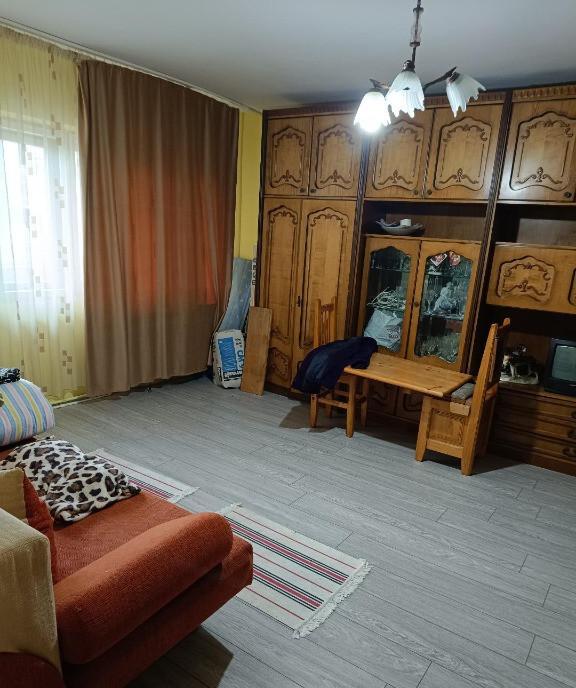 Garsoniera Ion Minulescu etaj 2