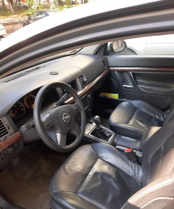 Opel Vectra C 2005 - 11000Lei negociabil 11 000 lei