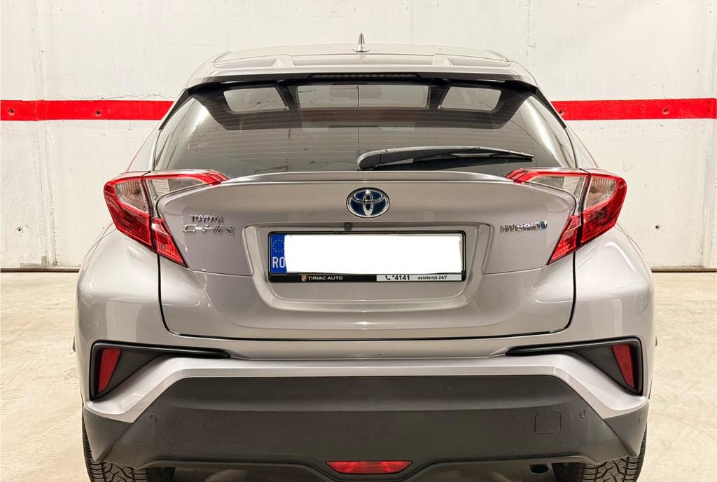 Toyota C-HR 1 8 Hybrid 16 500 eur