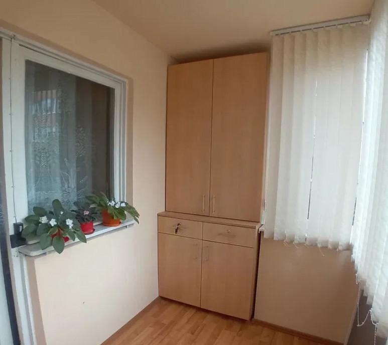 Apartament de 3 camere Tractorul 9 Cu centrala