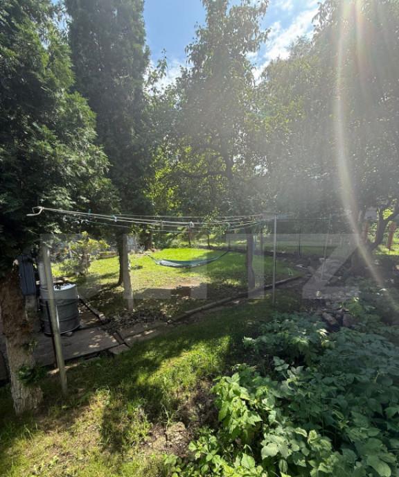 Casa parter 84 mp utili 432 mp teren zona centru Primari