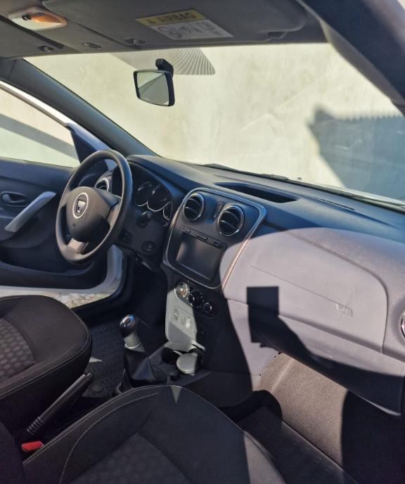 Dacia Logan 2016 km 30955 Euro 6 motor 1 2 Anuntul este ACTIV 5 800 eur