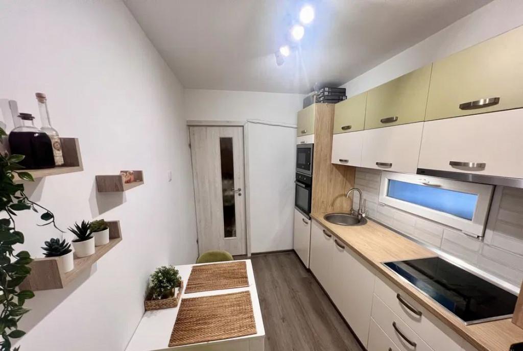 Apartament 2 camere/Soseaua Giurgiului /loc parcare/gata