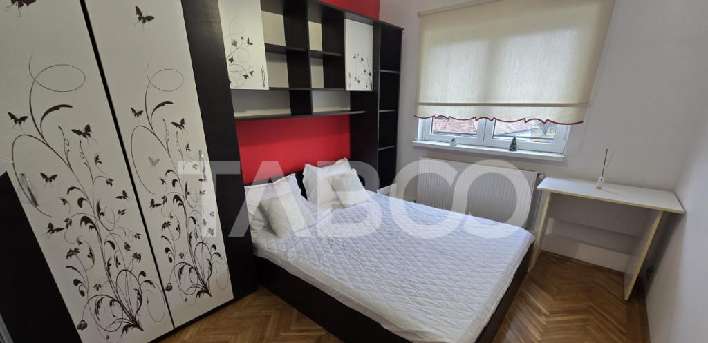 Apartament de vanzare 3 camere decomandate 64mp zona Central