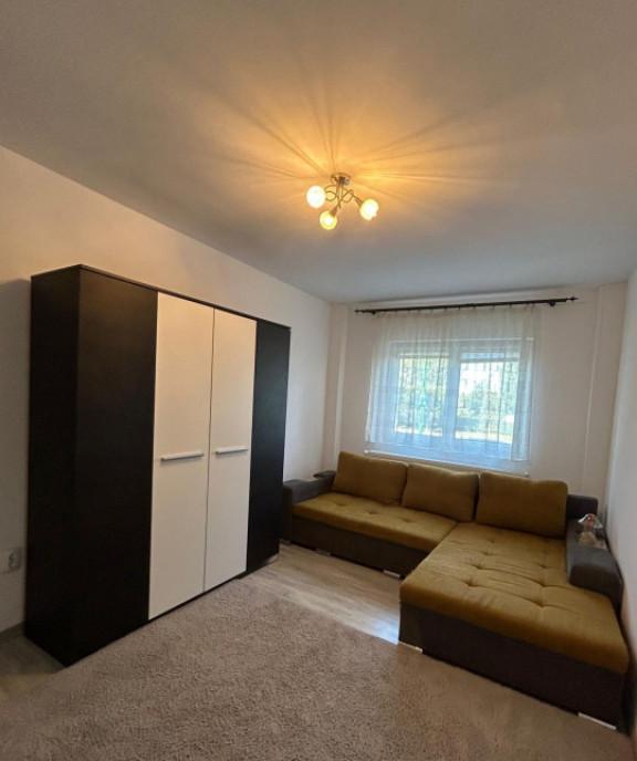 Garsoniera Bloc reabilitat